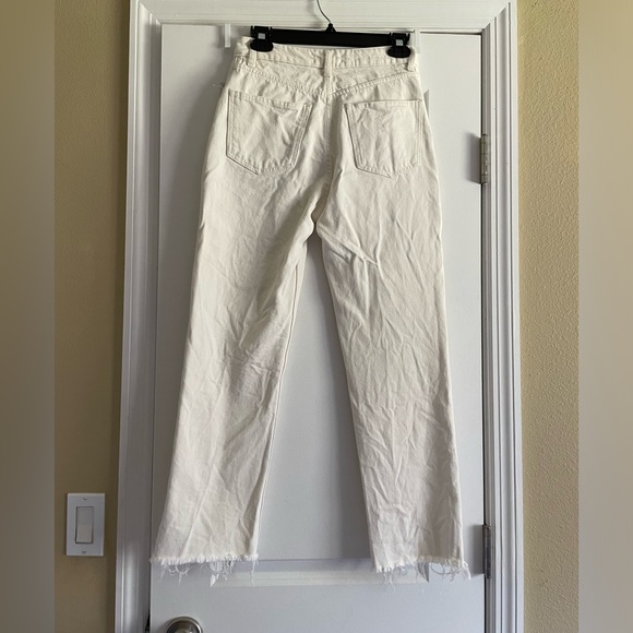 Zara frayed hem off-white jeans - Picture 2 of 4
